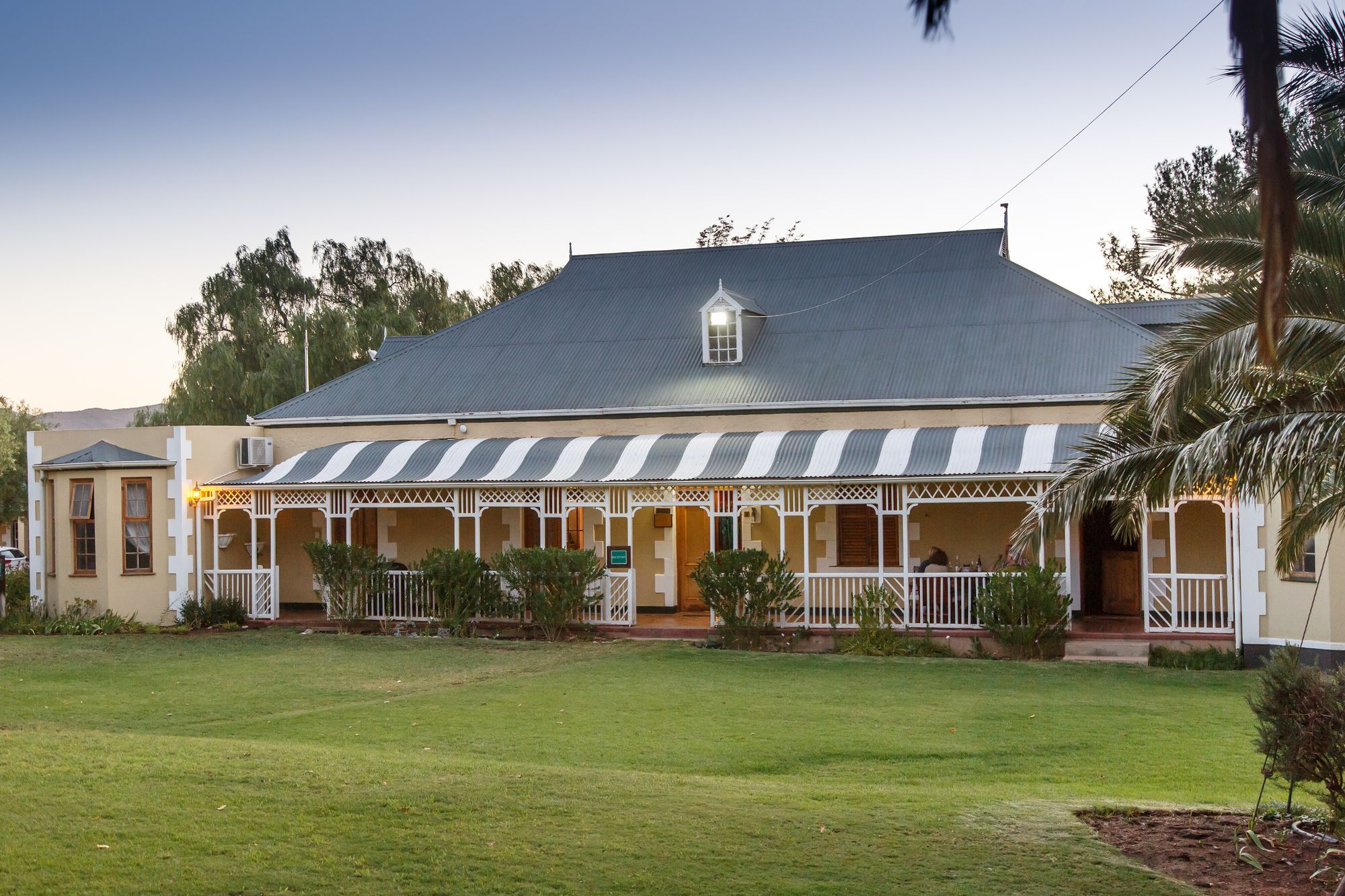 De Denne Country Guest House Oudtshoorn Zewnętrze zdjęcie